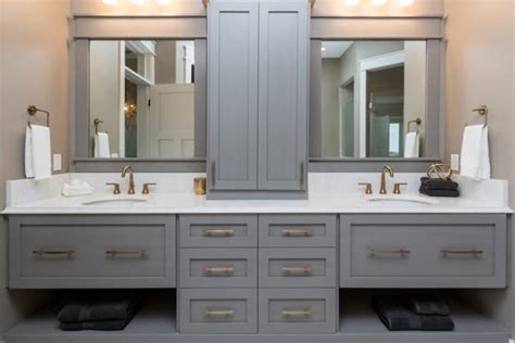 💫 • swipe to see more & the designer pieces that fill the room! drawers for vanity, champagne bronze hardware #bellahomesiowa | Bronze bathroom, Bronze bathroom ...
