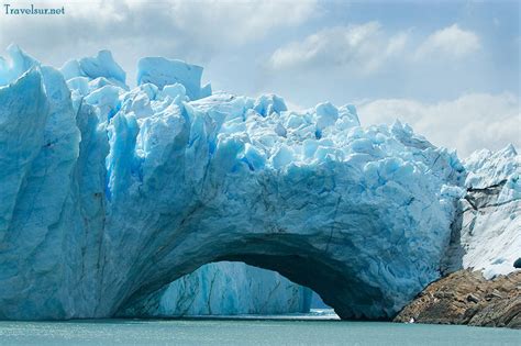 Part of one of argentina's biggest attractions, the perito moreno glacier known as the white giant, has collapsed, crashing into the water. Argentine Glaciers - Glacier National Park in Calafate