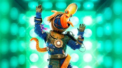 The Masked Singer Costume Reveal Diver Wluk