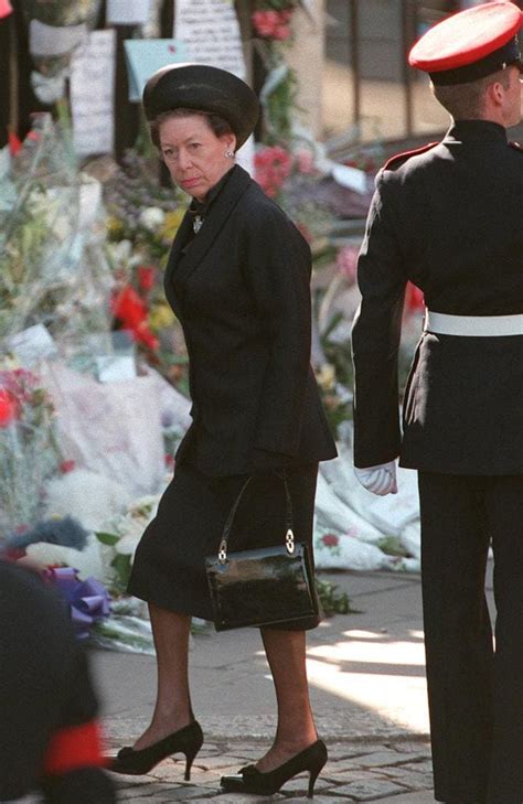 Royal Family: Why Princess Margaret 'never forgave' Princess Diana ...