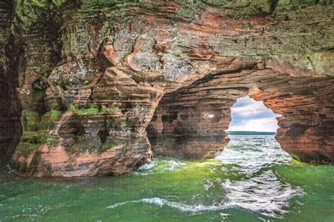 4 Ways To Explore Apostle Islands National Lakeshore Birds And Blooms