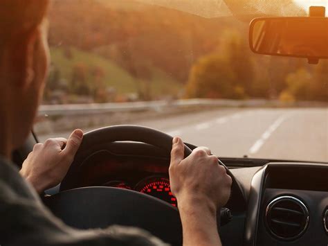 Safe driving tips for new and experienced drivers | Liberty Mutual