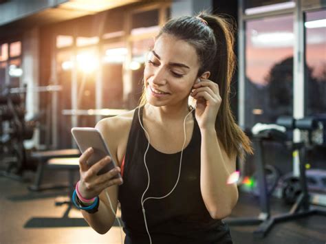 The 5 Best Spotify Workout Playlists To Help Boost Your Energy Level