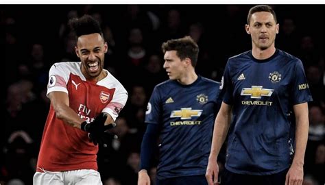 Although arsenal and manchester united have frequently been in the same division in english football since 1919, the rivalry between the two clubs only became a fierce one in the late 1990s and early 2000s. Arsenal Vs Manchester United (2 - 0) On 10th March 2019 ...