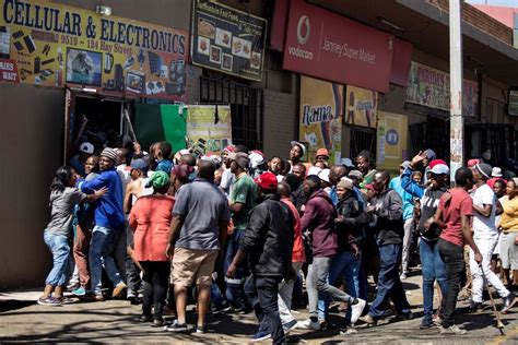 Foreigners Targeted In New Outbreak Of Xenophobic Violence In South Africa South China Morning