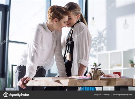 Office Lesbian Pics
