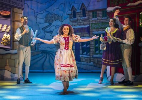 Review Cinderella At York Theatre Royal And Dick Turpin Rides Again At
