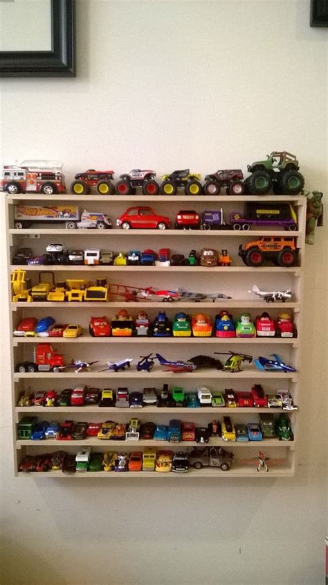 Type:cardboard floor display with wheels. Hot Wheels, Matchbox, Cars, Monster Trucks, Legos, Planes ...