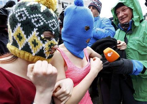 2 Members Of Punk Band Pussy Riot Held In Sochi The Boston Globe