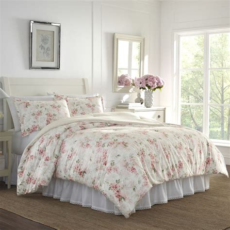 Laura Ashley Lifestyles Wisteria Floral Comforter Set Comforter Sets Floral Comforter Sets
