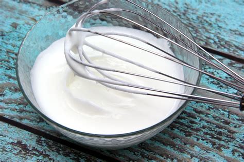 If you're wondering what heavy cream is, it's the rich layer of milkfat that rises to the top of raw (unhomogenized) whole milk as it stands. How to Make Heavy Cream Without Butter: 13 Steps (with ...