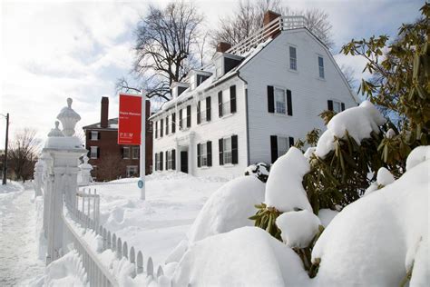 Guide To Visiting Salem In The Winter Destination Salem