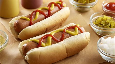 National Hot Dog Day 2018 7 Eleven Loves Travel Stops And More