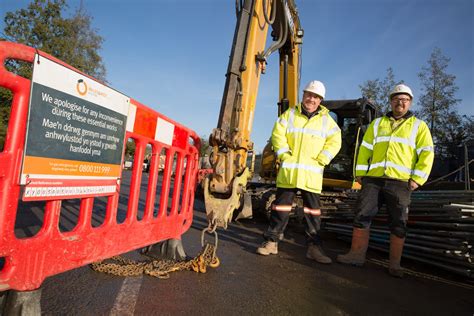 Windsor bridge rd, england, расположение на карте, united kingdom. Windsor Bridge Road gas works complete