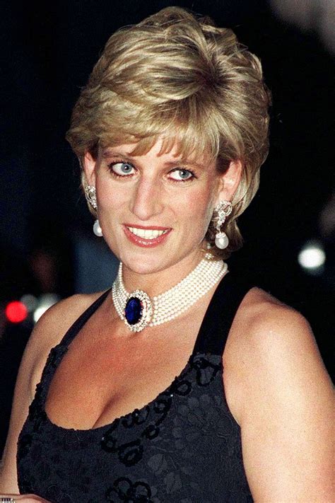 Lukewarm water ensures you won't burn your client's scalp alternative: Princess Diana Hairstyle | Fade Haircut