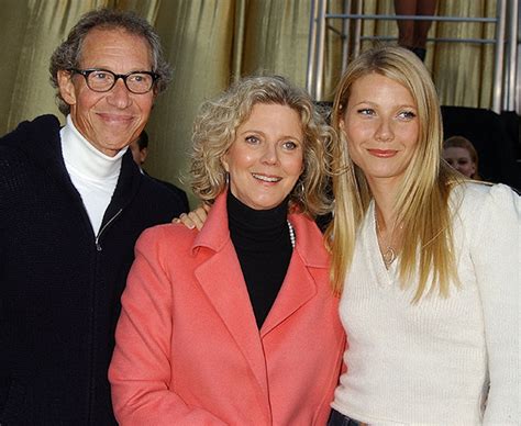 Gwyneth paltrow revealed in a 'new york times' profile published on wednesday, july 25, that she wanted to have another child — details. Blythe Danner is said to have begged Gwyneth Paltrow to ...