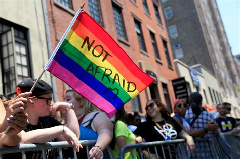 Poll Young Americans Overwhelmingly Favor Lgbt Rights The Seattle Times
