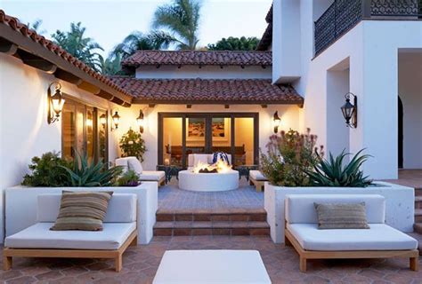 Bentwater residence is a stunning spanish inspired home sprawled out over 8,800 square feet nestled on lake conroe, near the woodlands, texas right. 30 Lovely Mediterranean Outdoor Spaces Designs