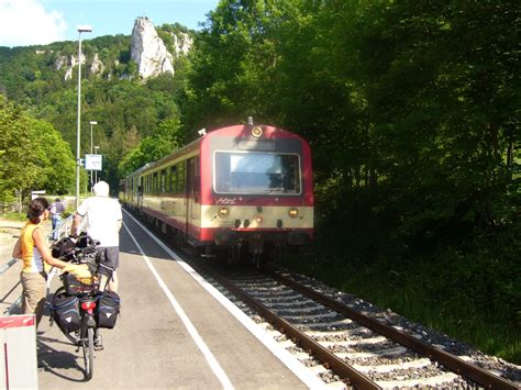 Mehr als 10056 (pageviews) radsportbegeisterte haben sich diesen internetauftritt seit beginn seiner partnerschaft in angesehen. Velo-Touring - Reiseführer :: Donau-Radweg (D) :: Etappe 2 ...