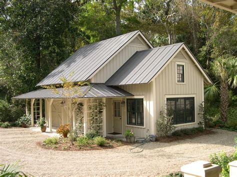 Astonishing White House With Metal Roof Exterior Farmhouse With Front