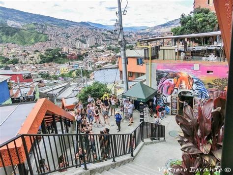 Comuna 13 En Medellín De La Guerra Urbana Al Turismo Viajero Errante