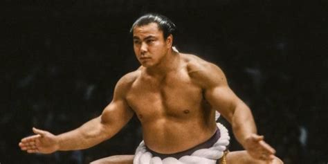 Muscular Sumo Wrestler Chiyonofuji Mitsugu Sumo Wrestler Strongman