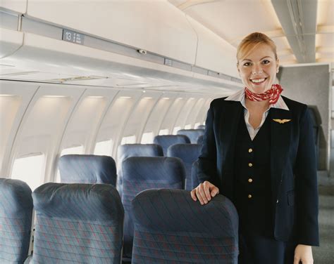 How To Become An Air Hostess After Class 12 | Biggedu