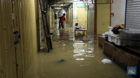 Banjir jakarta dan sekitarnya dalam foto. Pantau Wilayah Jakarta Yang Kena Banjir Dengan Aplikasi Ini