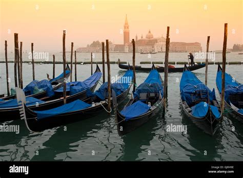 Gondola In Front Of San Giorgio Maggiorevenice Stock Photo Alamy