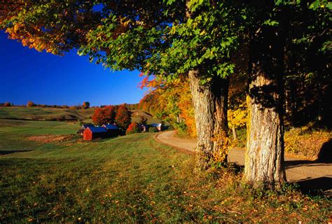 Best Places To See Fall Colors In Vermont