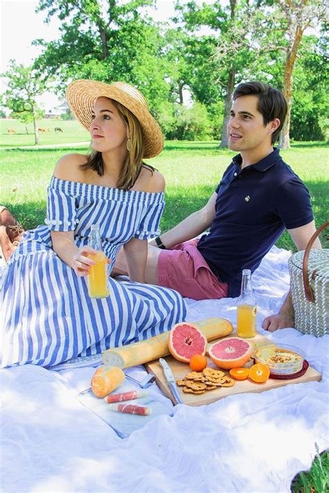 A Picnic On The Ranch One Swainky Couple Summer Fashion Ranch Fashion Fashion