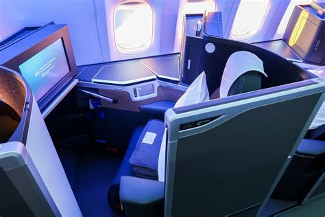 Aa Will Install Enhanced Business Class Seats On New Dreamliners