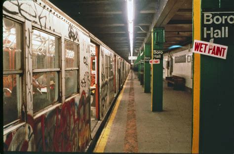 50 Rare And Interesting Photographs Of The New York City Subway In The