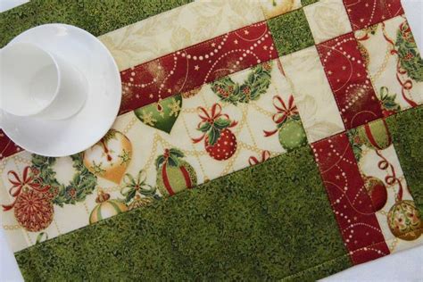 Christmas Quilted Placemats Holiday Placemats Set Of 4 Etsy