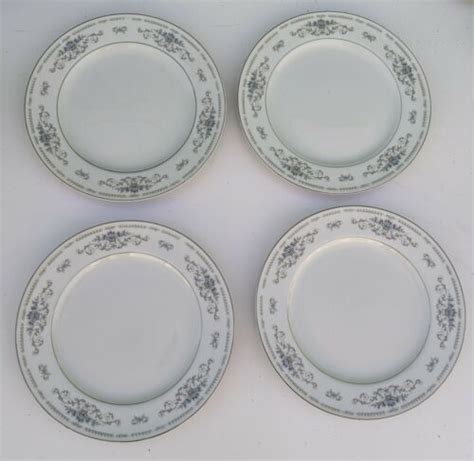 Wade Diane Fine Porcelain China Lot Japan Dinner Plate Set Of 4 Total