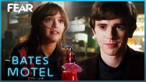 Norman And Emmas First Date Bates Motel Youtube