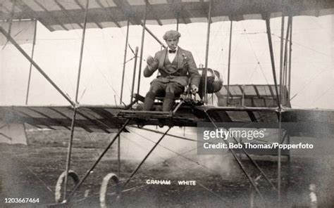 Grahame White Biplane Photos And Premium High Res Pictures Getty Images