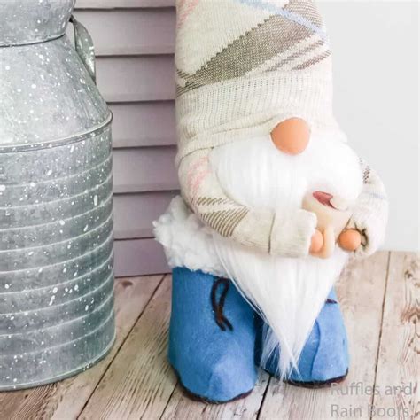 I Love This Easy Diy Spring Sock Gnome With Boots