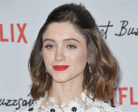 Natalia Dyer 13 Facts About Stranger Things Nancy You Need To Know