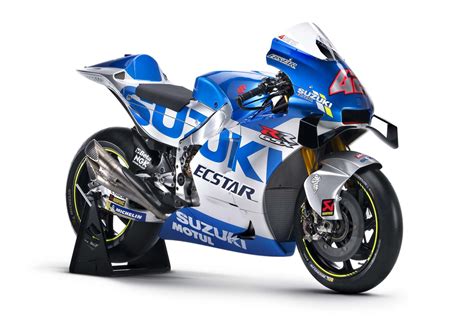 Начали гонку 29 пилотов, а до финиша добрался 21. Suzuki has the best MotoGP livery of 2020 - BikesRepublic