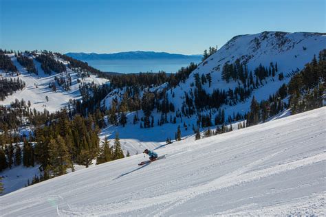 Best Lake Tahoe Ski Resorts For Lake Vistas Champagne Powder And