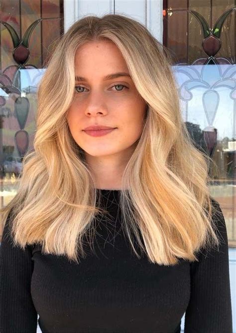 Fresh Blonde Hair Colors And Hairstyles For Women 2019 Stylesmod Medium Blonde Hair Blonde