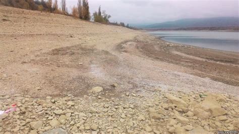 drought in crimea water in crimea russia unable to supply water 03 07 17 12 54 ukrainian