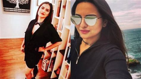 Sona Mohapatra Takes Down Sonakshi Sinha Justin Bieber In A Set Of Aggressive Tweets India Today