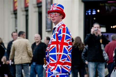 London Expats Guide London How Not To Look Like A Tourist