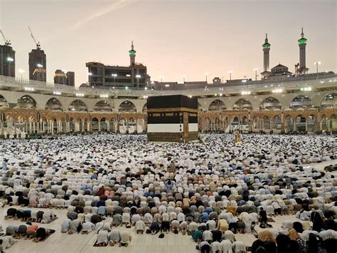 In Pictures Millions Of Muslims Gather In Mecca For Hajj Pilgrimage