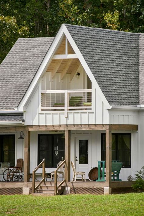 The Best White Modern Farmhouse Exterior Paint Colors Modern
