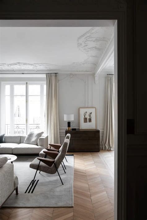 Un Classique Appartement Haussmannien Paris R Nov Par L Agence V Ronique Cotrel