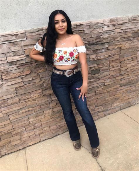 Cute Mexican Cowgirl Outfits | PrestaStyle