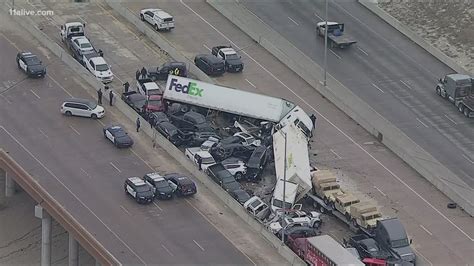 At Least 5 Killed In 100 Vehicle Pileup In Fort Worth